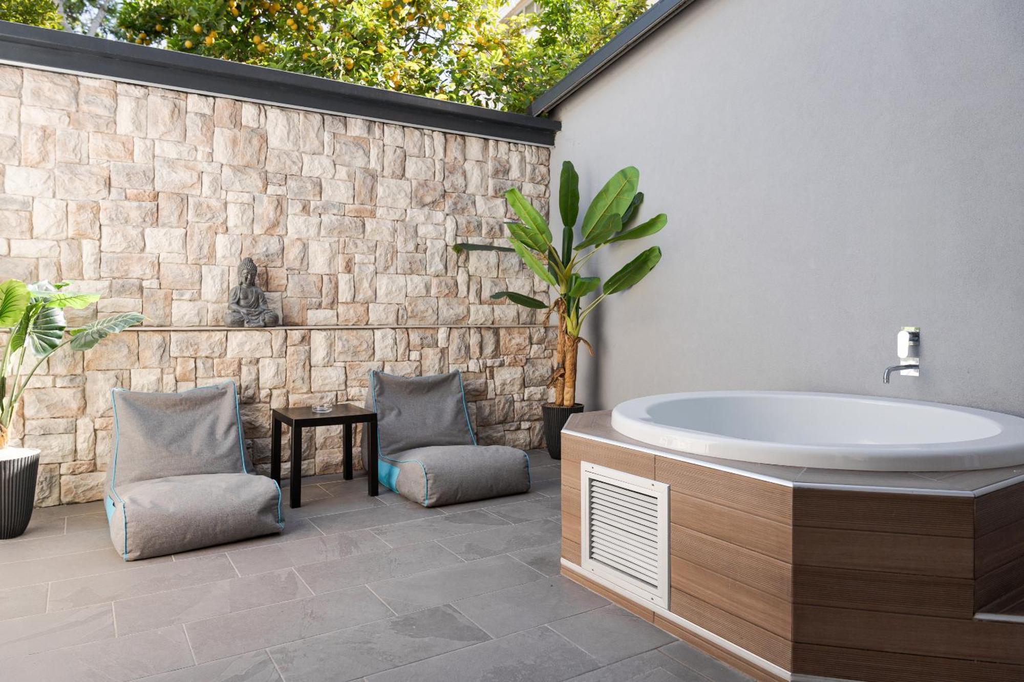 Sette Suites & Rooms - Adults Only Xylokastro Buitenkant foto