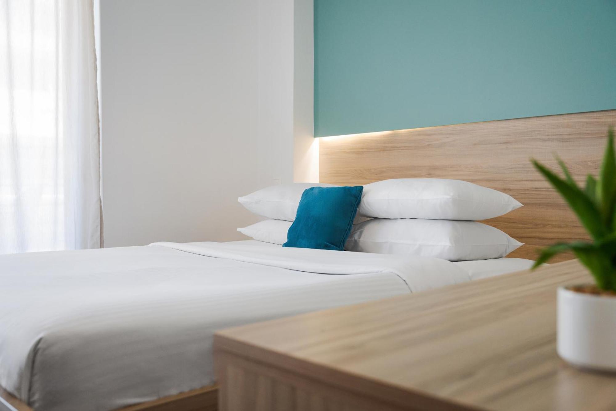Sette Suites & Rooms - Adults Only Xylokastro Buitenkant foto