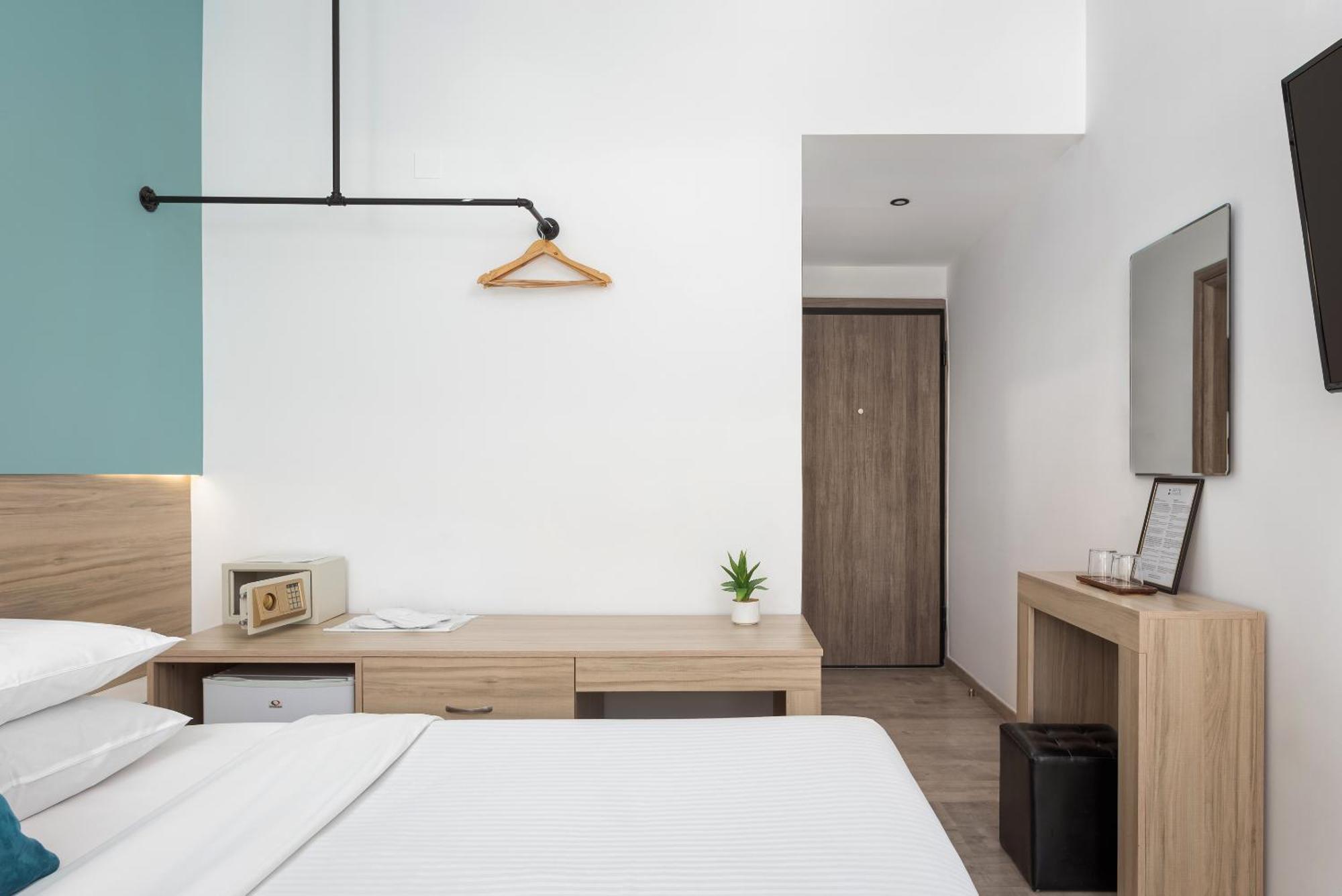 Sette Suites & Rooms - Adults Only Xylokastro Buitenkant foto